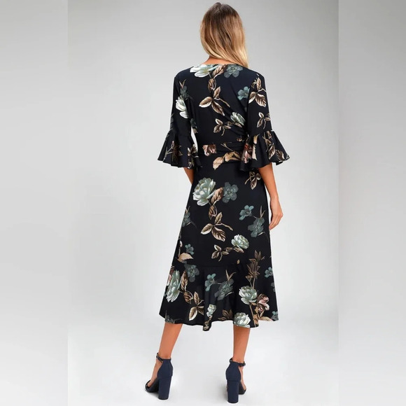 Lulu’s Love and Light Blue Floral Print Midi Ruffle Wrap Dress - Picture 2 of 9